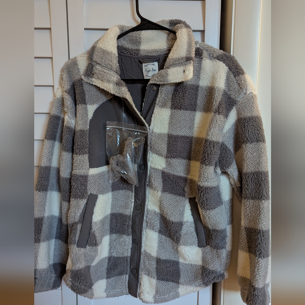Cozy Plaid Sherpa Jacket